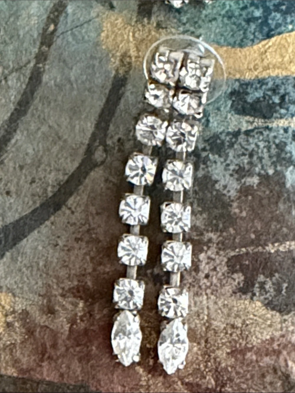 Rhinestone dangling pierced earrings two strands marquis shaped at the bottom